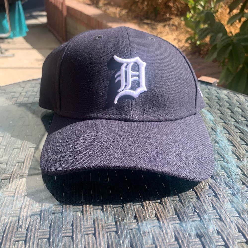 ‘47 MLB Women’s Detroit Tigers BB Cap